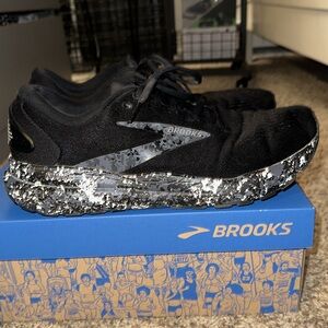 Brooks Black and Gray Athletic Shoes